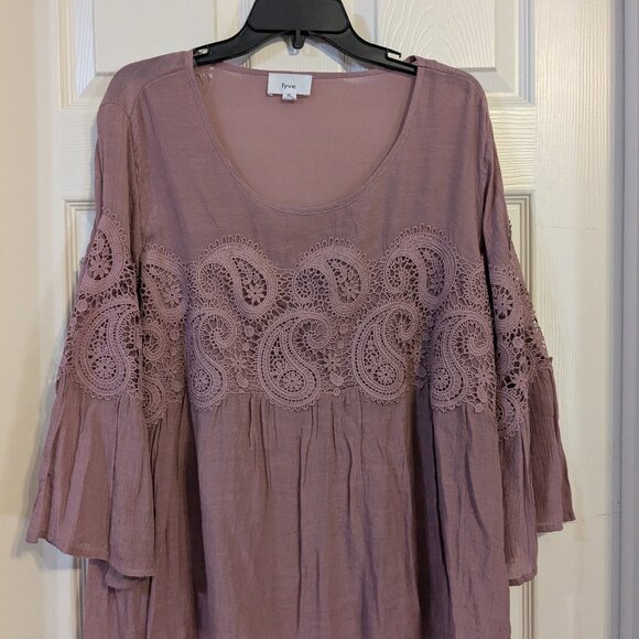 Fyve Rose Pink Blouse | Romantic Lace Detail | Flowy XL Tunic/Top - Picture 1 of 3